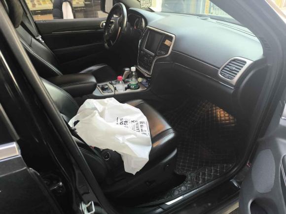 [武汉·鄂A] 二手Jeep大切诺基2016款 3.0L 舒享导航版