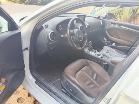 [济南·鲁A] 二手奥迪奥迪A32016款 Limousine 35 TFSI 风尚型