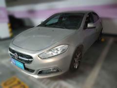 [重庆·渝A] 菲亚特菲翔2015款1.4T自动劲享版