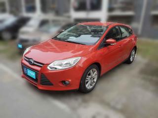 福特福克斯2012款两厢1.6L手动舒适型