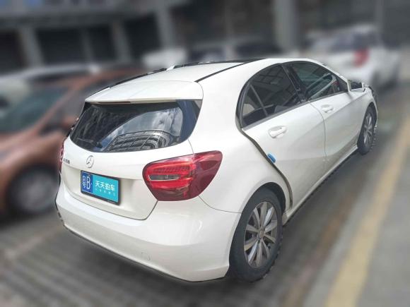 [深圳·粤B] 二手奔驰奔驰A级2015款 A 180 标准型