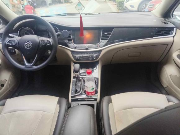 [青岛·鲁B] 二手别克威朗2015款 三厢 15S 自动领先型