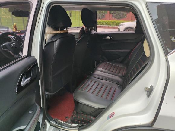 [广州·赣C] 二手中华中华V32016款 1.5L 自动智能型