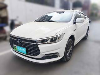 比亚迪秦新能源2021款 标准版