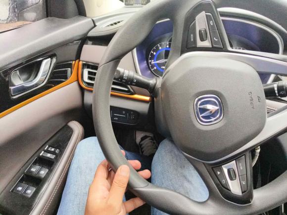 [合肥·皖A] 二手长安逸动DT2018款 1.6L 手动智享型