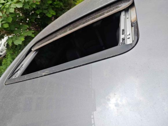 [武汉·鄂A] 二手雪佛兰科鲁泽2022款 轻混 RS 330T 自动畅快版