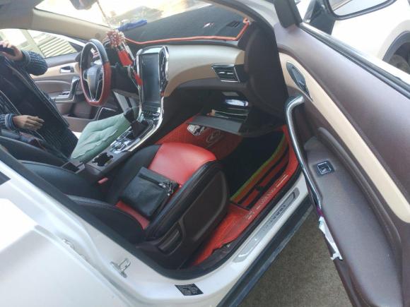 [义乌·浙G] 二手猎豹汽车猎豹CS92018款 1.5T 手动劲风型