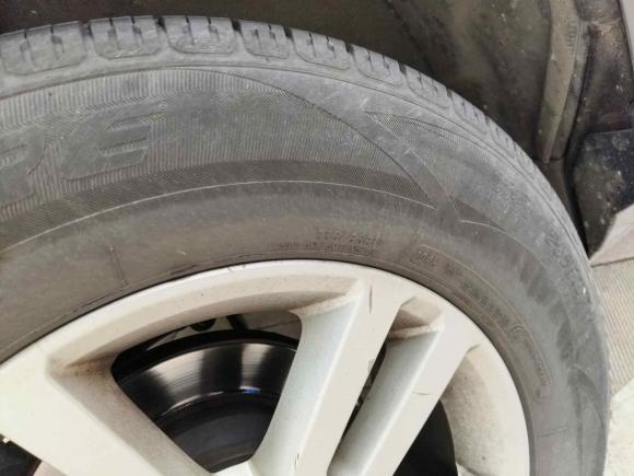 [成都·川A] 二手路虎神行者22014款 2.2T SD4 SE柴油版