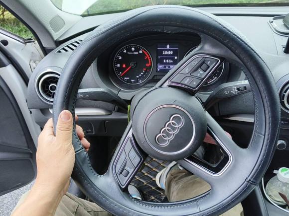 [上海·沪F] 二手奥迪奥迪A32018款 30周年年型 Sportback 35 TFSI 进取型