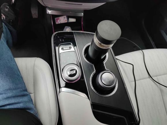 [上海·沪A] 二手凯迪拉克IQ锐歌2022款 后驱长续航豪华版