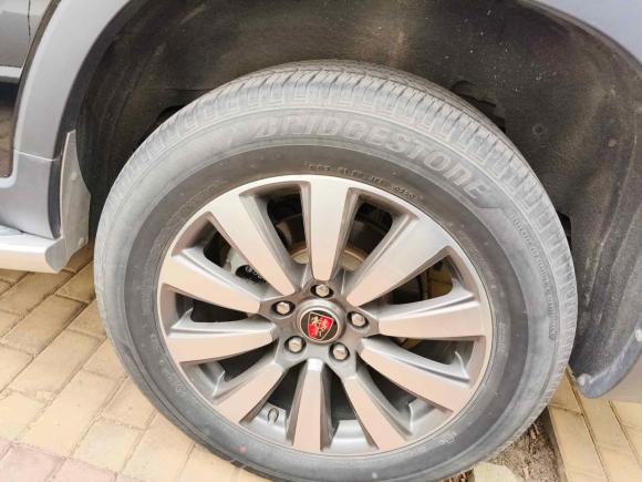 [济南·鲁A] 二手荣威荣威RX82019款 30T 智联网两驱超群旗舰版