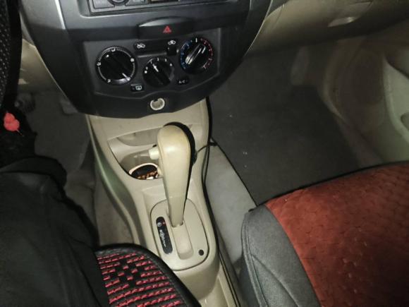 [武汉·鄂A] 二手日产骊威2009款 1.6L 自动全能型