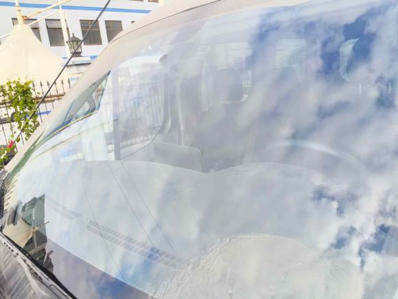 [宁波·浙B] 二手上汽大通MAXUS新途V902022款 2.0T AMT运杰前驱短轴中顶后单胎6座