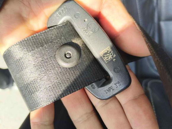 [南京·苏A] 二手捷豹捷豹XE2015款 2.0T 200PS R-Sport