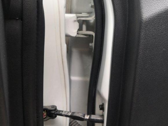 [温州·浙C] 二手中华中华V32015款 1.5L 手动精英型