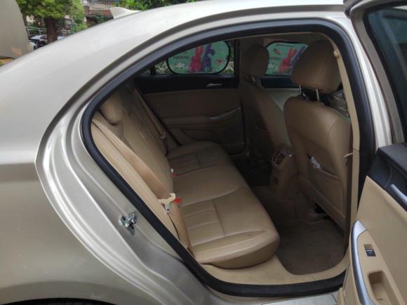 [上海·浙B] 二手荣威荣威5502014款 550S 1.8L 自动智选版