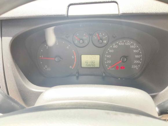 [上海·沪E] 二手福特新世代全顺2016款 2.2T长轴15座中顶标准型135马力