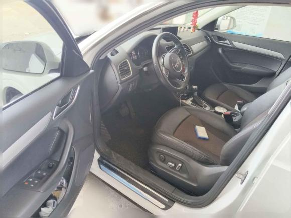 [无锡·苏B] 二手奥迪奥迪Q32017款 30 TFSI 时尚型