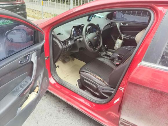 [深圳·鄂R] 二手奇瑞艾瑞泽52016款 1.5L CVT领潮版