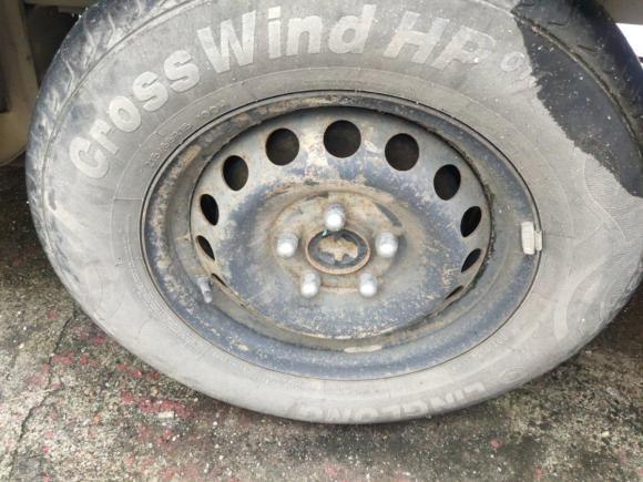 [深圳·桂C] 二手东风风行菱智2013款 M5 QA 2.4L 9座长轴豪华型