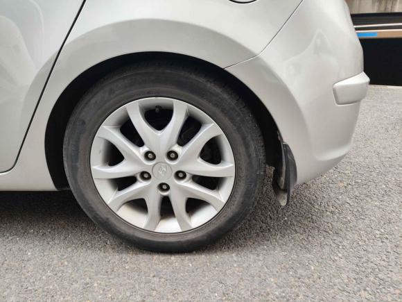 [青岛·鲁B] 二手现代北京现代i302009款 1.6L 自动豪享型