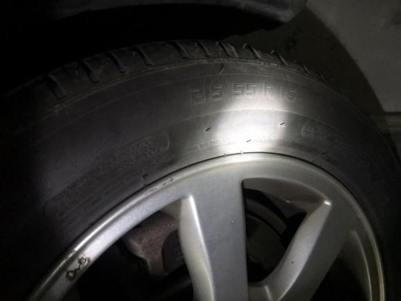 [无锡·苏B] 二手沃尔沃沃尔沃S602011款 2.0T 舒适版