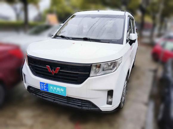 [上海·苏E] 二手五菱汽车五菱宏光PLUS2019款 1.5T 手动舒适型 7座