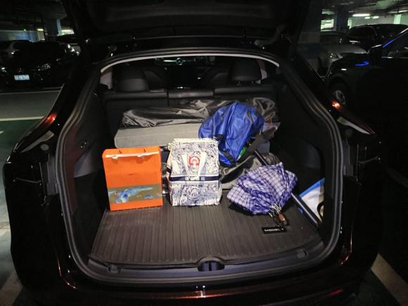 [深圳·粤B] 二手特斯拉Model Y2022款 改款 后轮驱动版