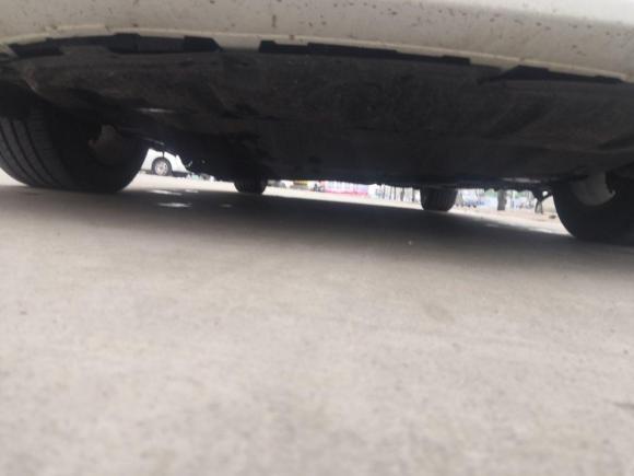 [青岛·鲁B] 二手奔腾奔腾B702014款 2.0L 自动豪华型