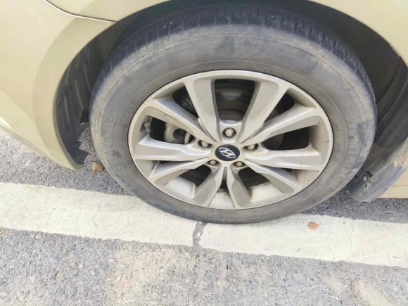 [南昌·赣A] 二手现代索纳塔2014款 2.4L 自动领先版 国IV