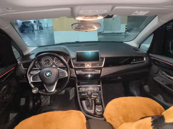 [武汉·鄂A] 二手宝马宝马2系旅行车2016款 218i 运动设计套装