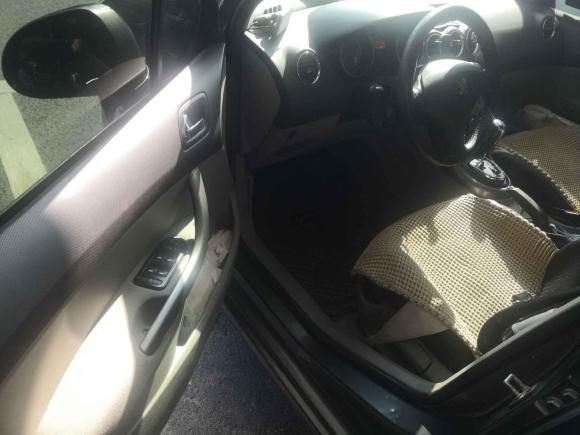 [杭州·浙A] 二手标致标致3082009款 1.6T SW 时尚型