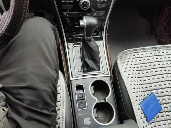 [合肥·皖A] 二手哈弗哈弗H22016款 红标 1.5T 自动两驱豪华型