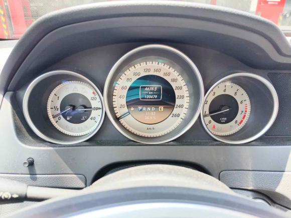 [上海·沪A] 二手奔驰奔驰C级2011款 C 200 时尚旅行版