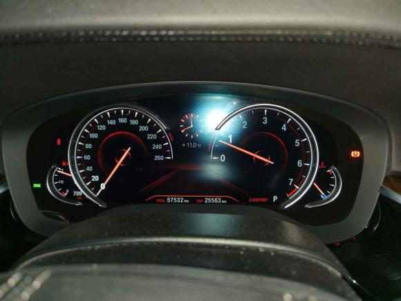 [无锡·苏B] 二手宝马宝马5系2018款 525Li 豪华套装