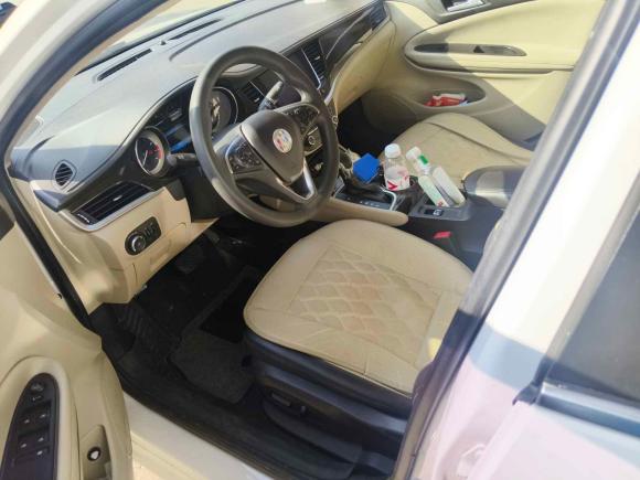 [青岛·鲁U] 二手别克威朗2018款 三厢 15S 自动领先型