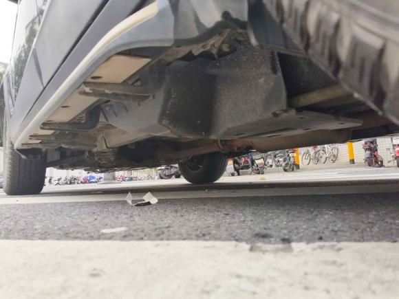 [深圳·粤L] 二手哈弗哈弗H62015款 运动版 1.5T 自动两驱豪华型