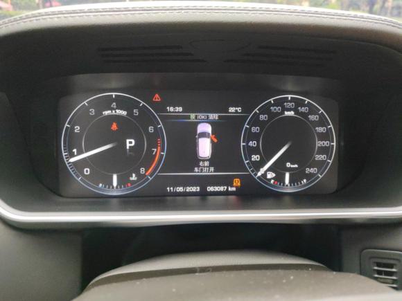 [上海·沪D] 二手路虎揽胜2016款 3.0 SC V6 Vogue 加长版