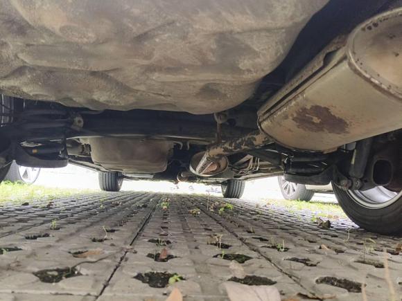 [成都·川A] 二手比亚迪比亚迪M62013款 2.4L 手动尊贵型