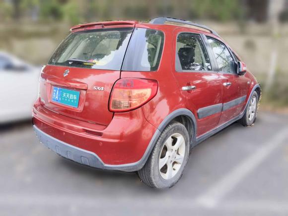 [南京·苏A] 二手铃木天语 SX42011款 两厢 1.6L 自动灵动型