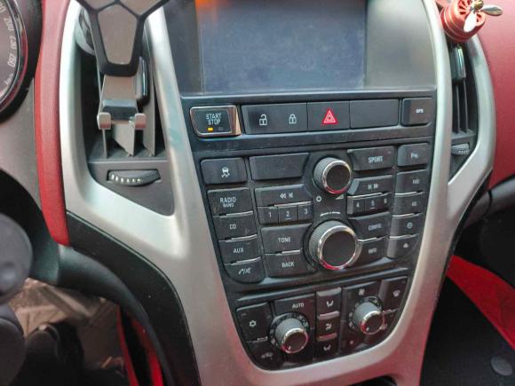 [上海·宁A] 二手别克英朗2010款 XT 1.6T 新锐运动版