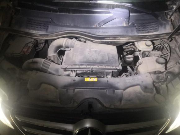 [西安·陕A] 二手奔驰奔驰V级2017款 V 260 领航版