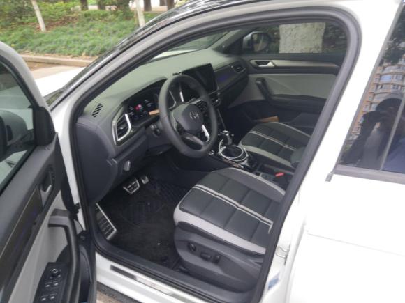 [温州·浙C] 二手大众T-ROC探歌2023款 300TSI DSG两驱星光版