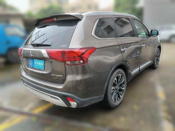 [佛山·粤X] 二手三菱欧蓝德2020款 2.4L 四驱致享版 5座