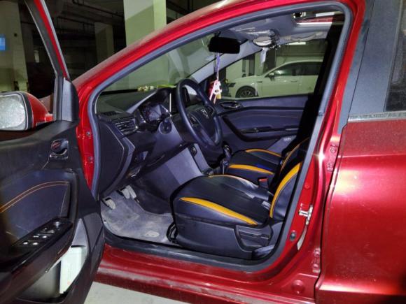 [无锡·苏B] 二手宝骏宝骏3102016款 1.2L 手动豪华型