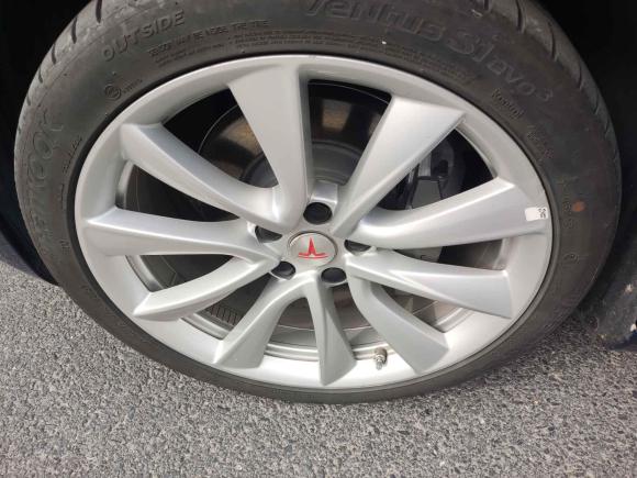 [上海·沪A] 二手特斯拉Model 32020款 改款 长续航后轮驱动版