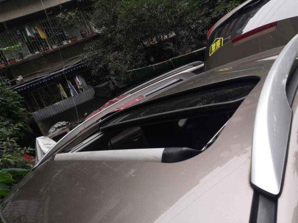 [成都·川A] 二手奔腾奔腾X802016款 2.0L 自动舒适型