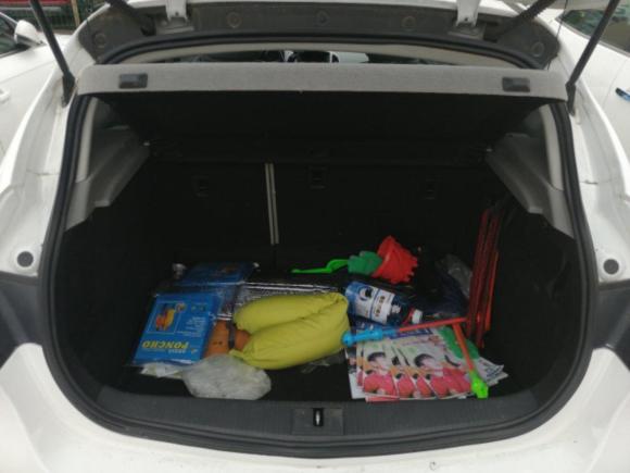 [上海·沪C] 二手别克英朗2014款 XT 1.6L 手动进取版