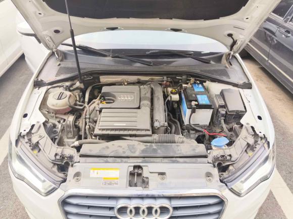 [青岛·鲁B] 二手奥迪奥迪A32016款 Limousine 35 TFSI 领英型