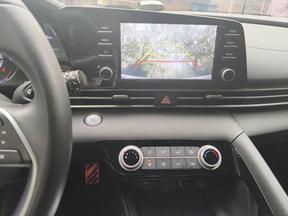 [武汉·鄂A] 二手现代伊兰特2021款 1.5L CVT GLX精英版